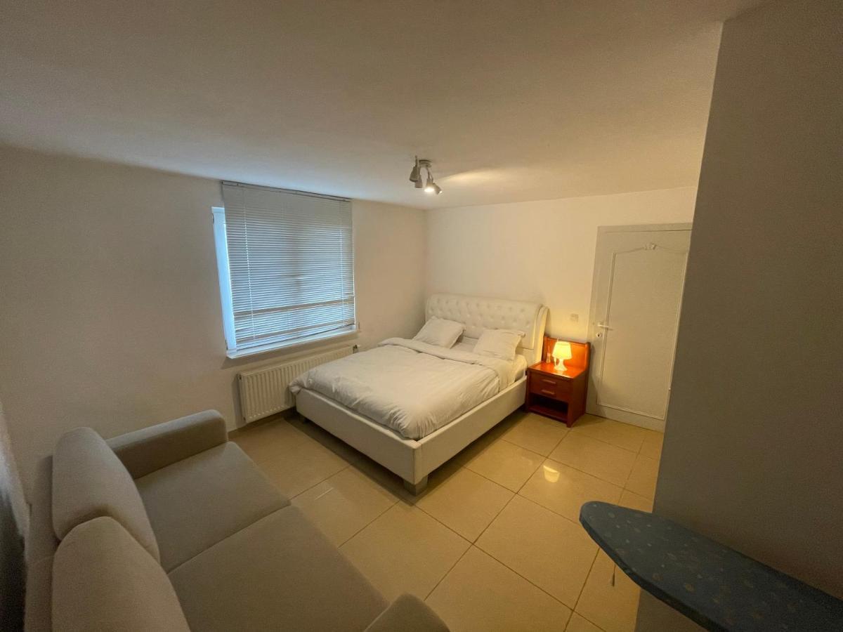 Azulodge Asse Экстерьер фото